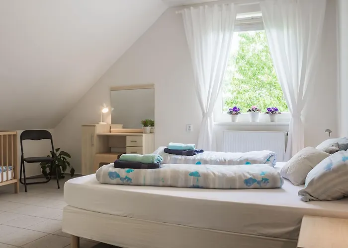 Les Kralovstvi Apartment *